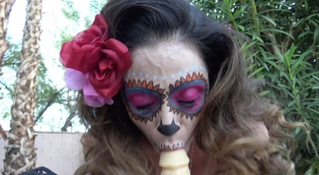 Да, это часть 2 Дня дилдо, нет, не День дилдо 3