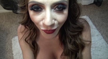 Теперь вы все знаете, что я люблю сосать член и я & aposm хорошенькая 12