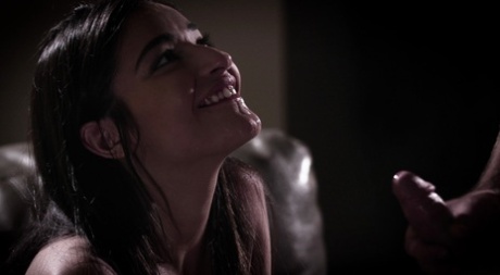 Брюнетка, Хардкор, Натуральные сиськи, Маленькие сиськи, Дрочат пальцами, Молоденькие, Лижут киску 14