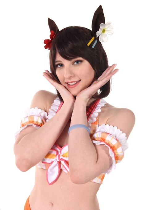 Соблазнительная похотливая Лисичка-горничная 5