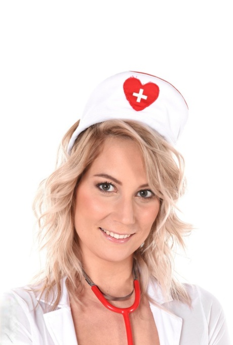 Истриппер в экстренном порядке 3